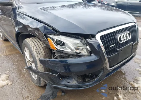 2010 Audi Q5 3.2 Premium z USA, uszkodzony, nr VIN WA1LKAFP7AA023637